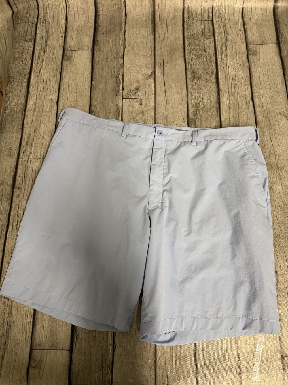 Men’s Vineyard Vines On The Go Shorts Sz 46 Lt Blue Performance 10” Inseam
